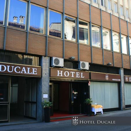 Hotel Ducale Vigevano Esterno foto